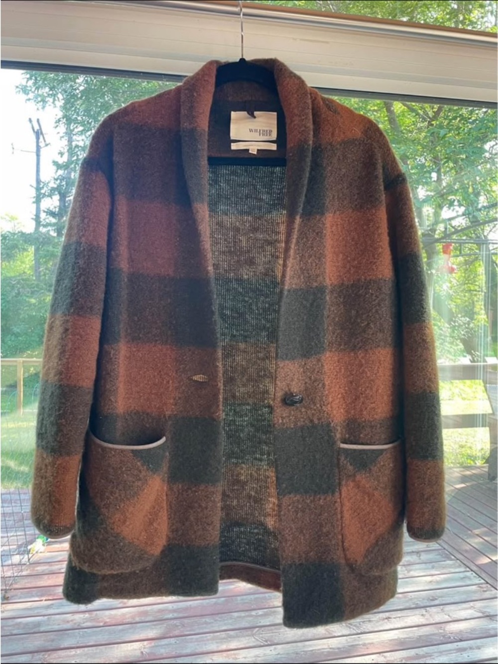 Aritzia Wilfred Plaid Shacket